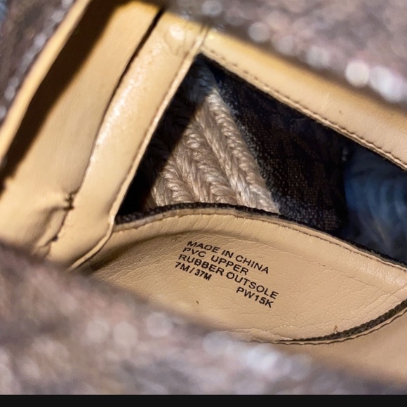 Michael Kors Wedges - Picture 2 of 5